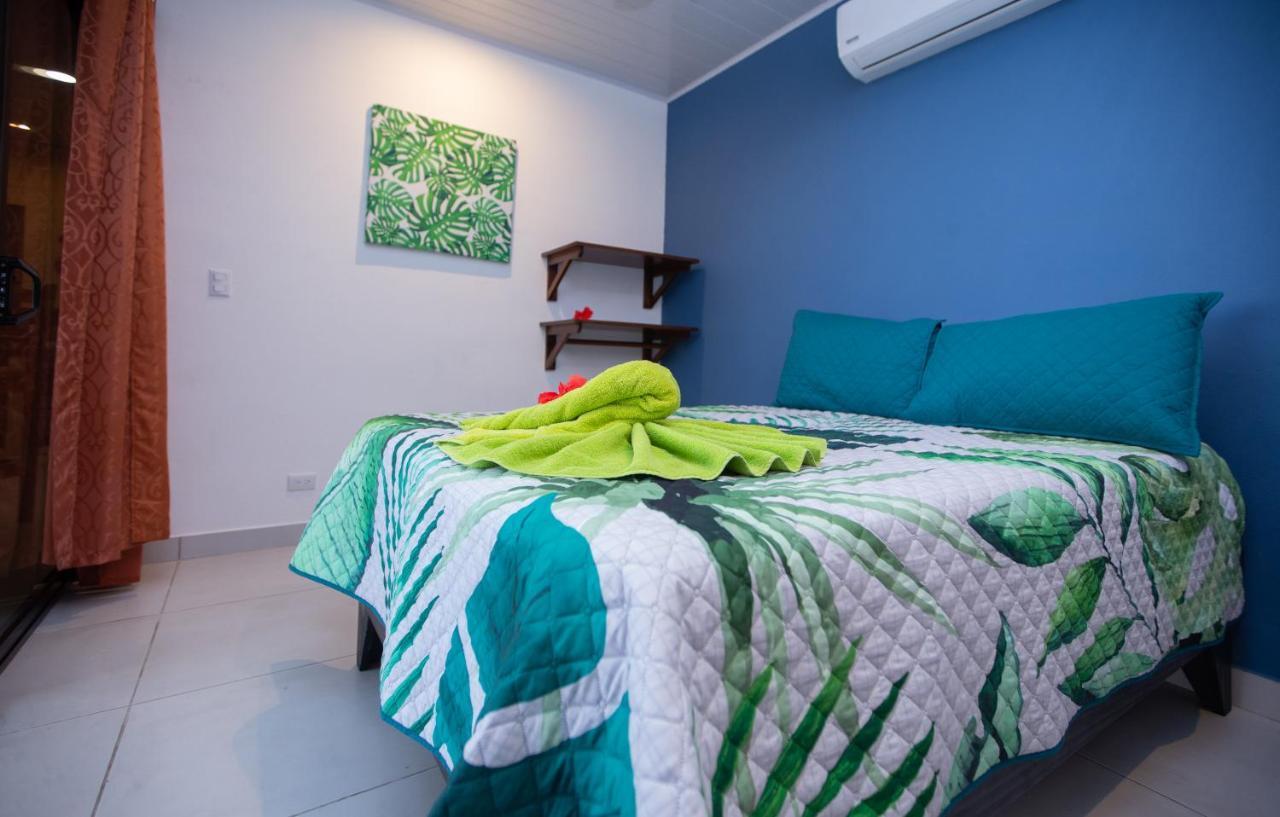 Casa Federico Hotell Quepos Eksteriør bilde